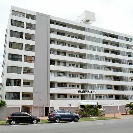 Queensleigh Holiday Apartments Broadbeach Εξωτερικό φωτογραφία
