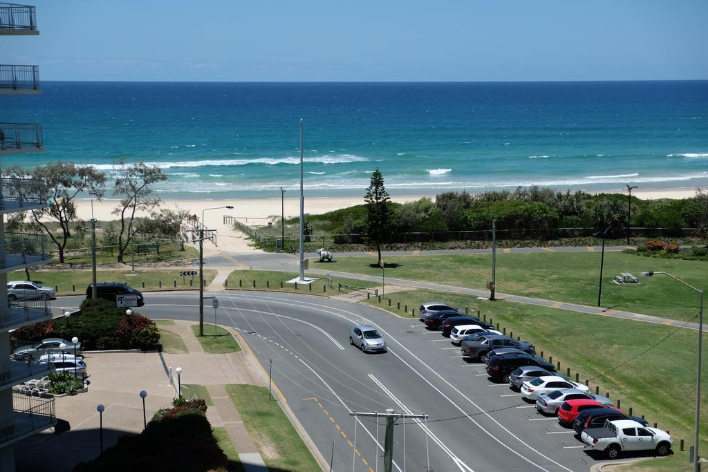 Queensleigh Holiday Apartments Broadbeach Εξωτερικό φωτογραφία